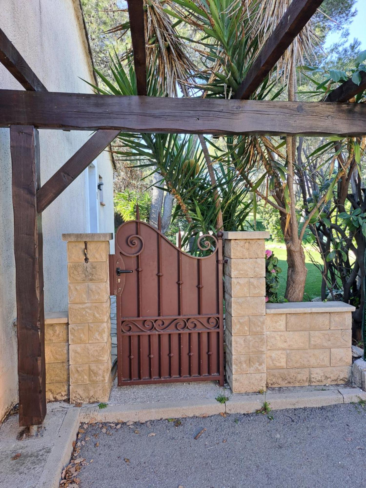 Maisonnette Au Milieu Des Pins Mougins Eksteriør bilde