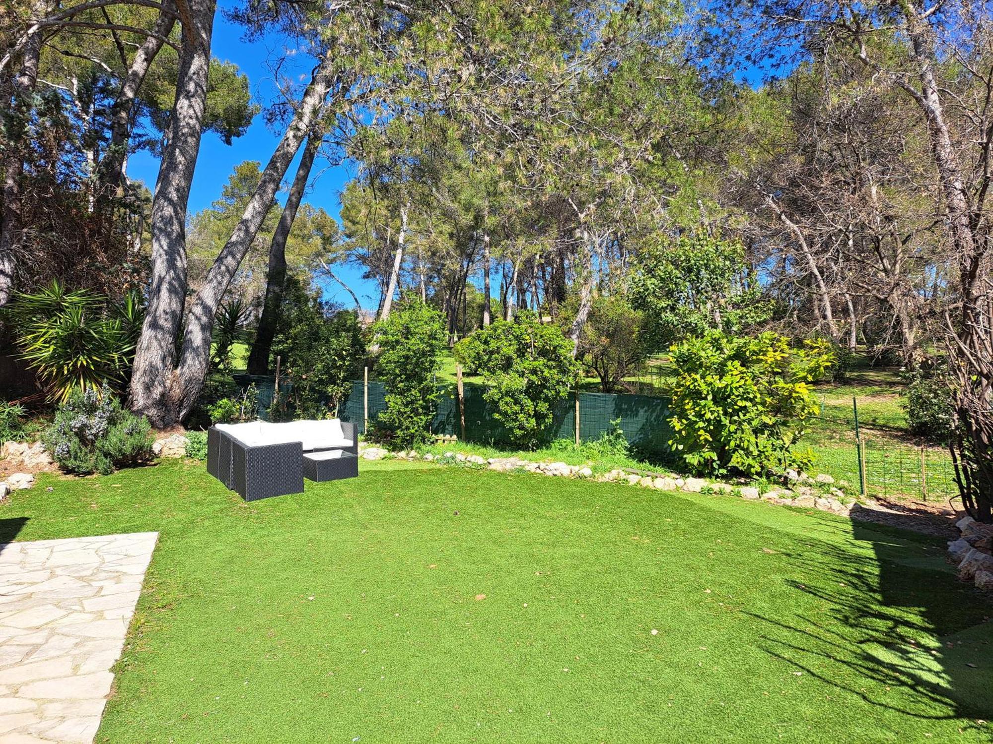 Maisonnette Au Milieu Des Pins Mougins Eksteriør bilde